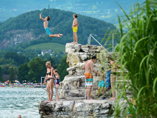 Sprungfelsen am Stubenbergsee (c) Strassegger