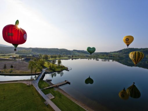 Heißluftballone über dem Stubenbergsee